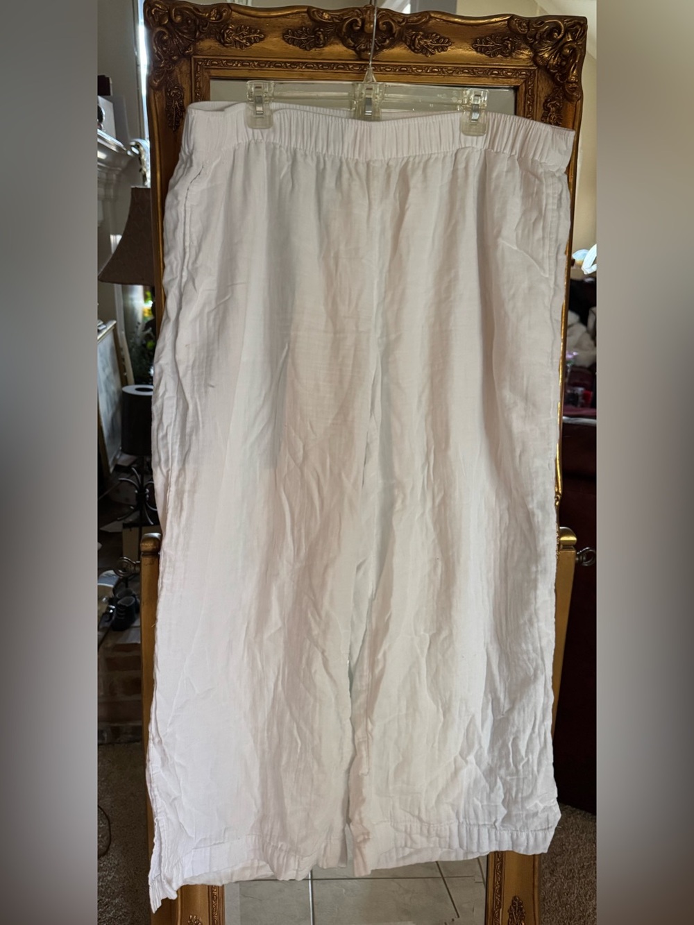 Old Navy White Elastic-Waist Linen pants
